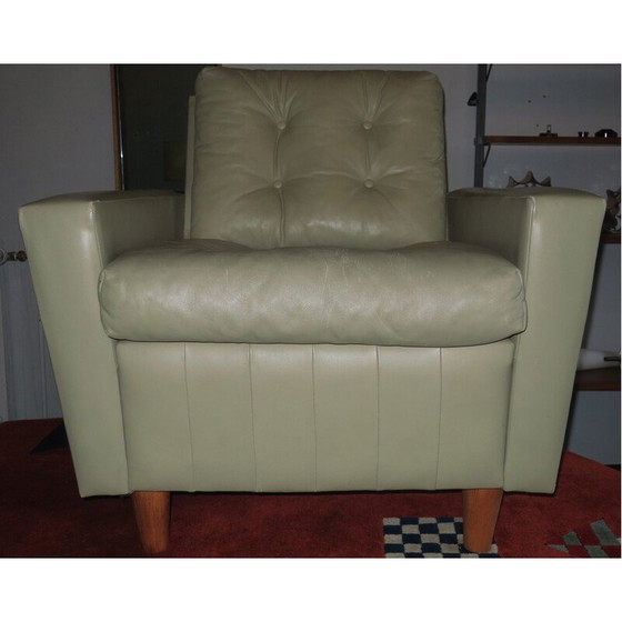 Image 1 of Fauteuils vintage modèle 25 en cuir pistache, 1950