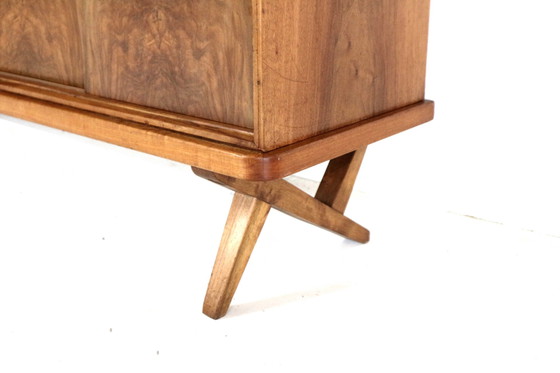 Image 1 of Buffet vintage en noyer de Fristho Franeker, datant de 1955