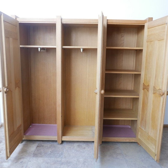 Image 1 of Armoire vintage en chêne par Guillerme et Chambron, France 1960