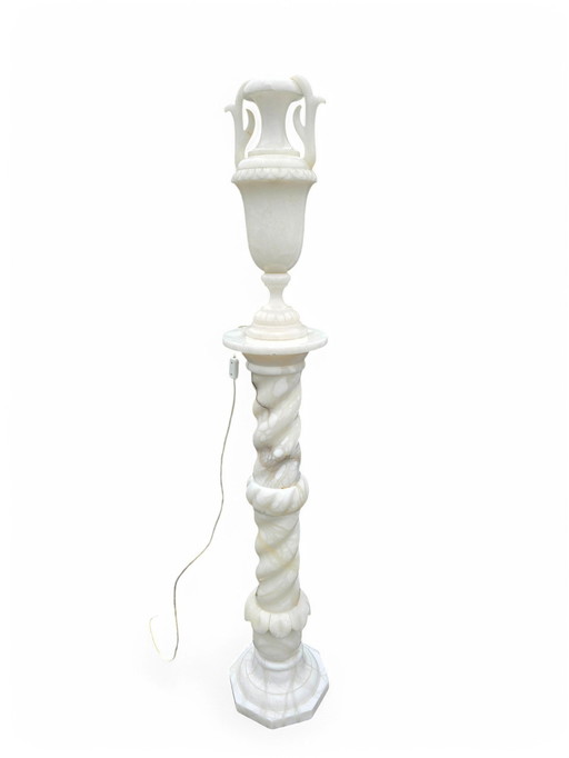 Lampe Urne Néoclassique En Albâtre Sur Colonne