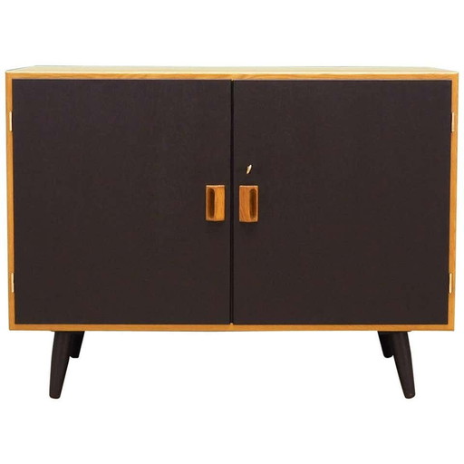 Armoire en frêne, design danois, années 1970, fabricant : Søborg