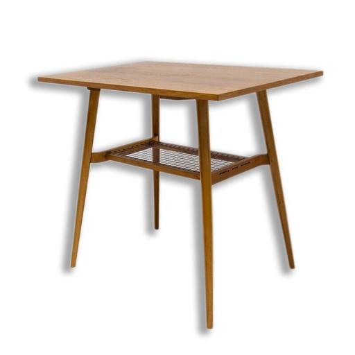 Table d'appoint en bois de chêne du milieu du siècle par Dřevopodnik Holešov, Tchécoslovaquie Années 1960