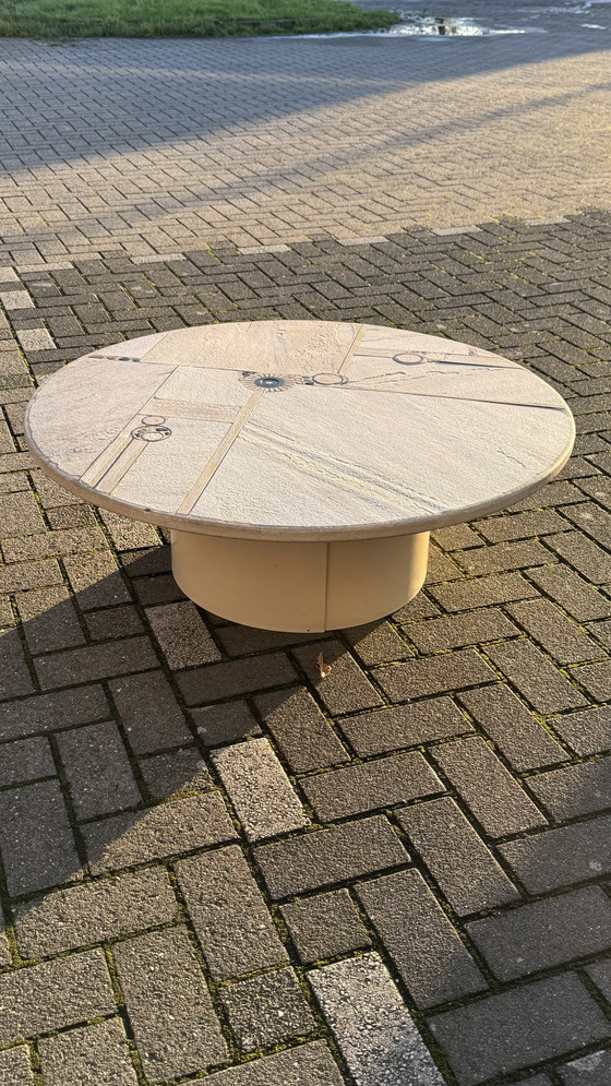 Image 1 of Paul Kingma Table basse beige