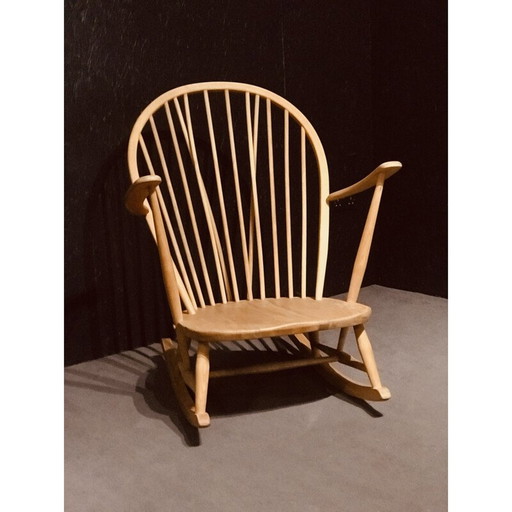 Fauteuil à bascule du milieu du siècle en bois d'orme léger par Lucian Ercolani pour Ercol, 1960