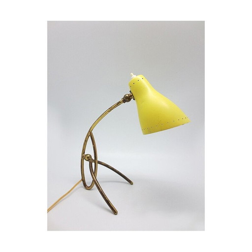 Lampe en aluminium laqué jaune et laiton, 1950