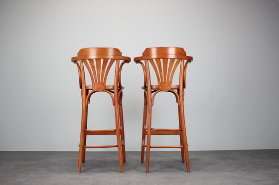Image 1 of Ensemble de 2 tabourets de bar vintage par Ton, 1980