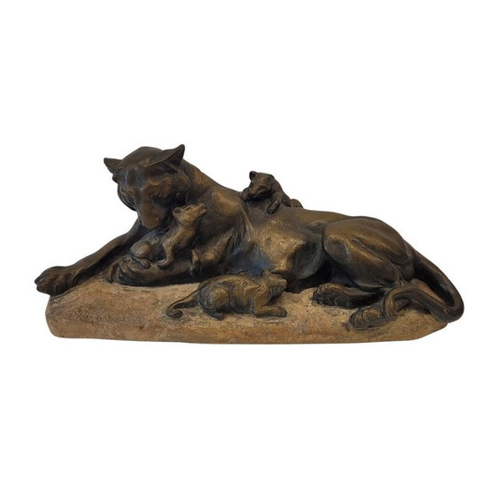 Image 1 of Sculpture vintage "Lionne avec sa portée" en plâtre et patine de bronze par Antoon Amorgasti, Belgique 1900