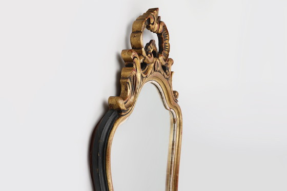 Image 1 of  Miroir de style baroque en bois sculpté et doré, Belgique, années 1950
