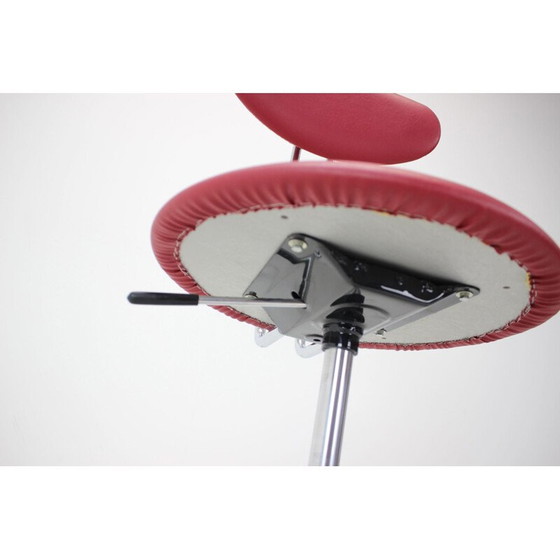Image 1 of Chaise pivotante vintage à hauteur réglable, Tchécoslovaquie 1980