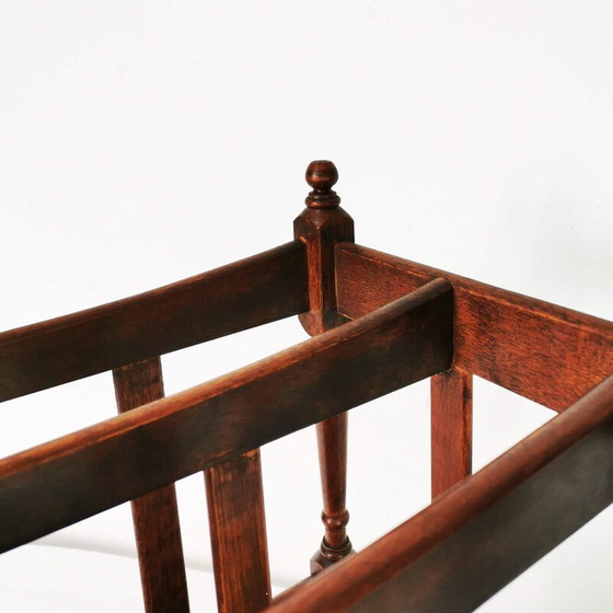 Image 1 of Porte-revues vintage en bois de chêne, Allemagne années 1930