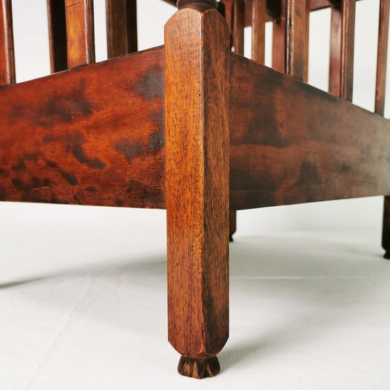 Image 1 of Porte-revues vintage en bois de chêne, Allemagne années 1930