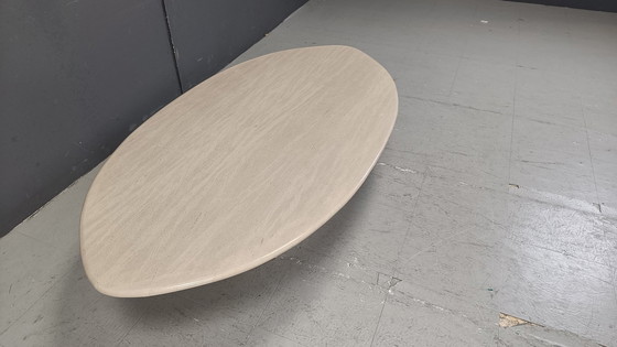 Image 1 of Table basse ovale en travertin, 1970S