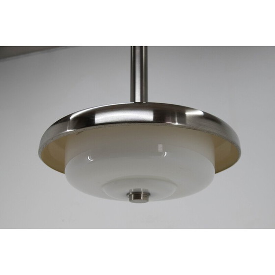 Image 1 of Lustre vintage Bauhaus en verre opalin par Ias, années 1930