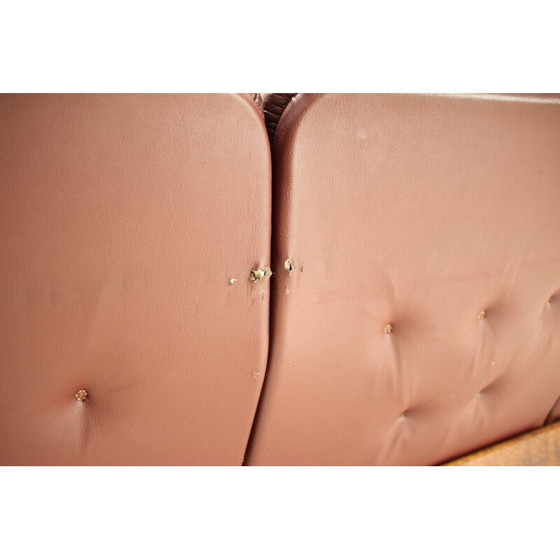 Image 1 of Canapé vintage 3 places en cuir pour Ton, Tchécoslovaquie 1980