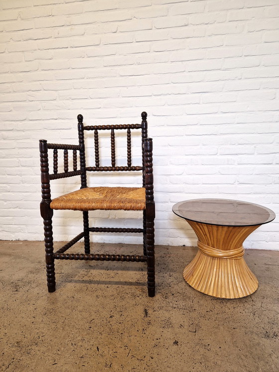 Image 1 of Chaise ancienne à bobines, 1920