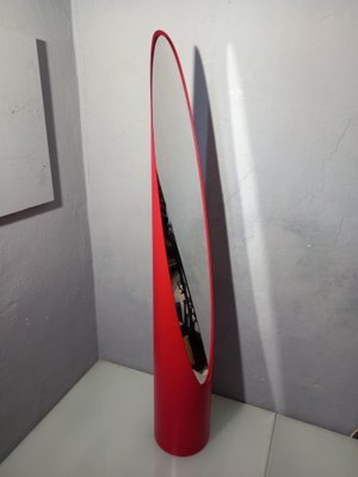 Miroir de sol Unghia en bois et pvc rouge, années 2000