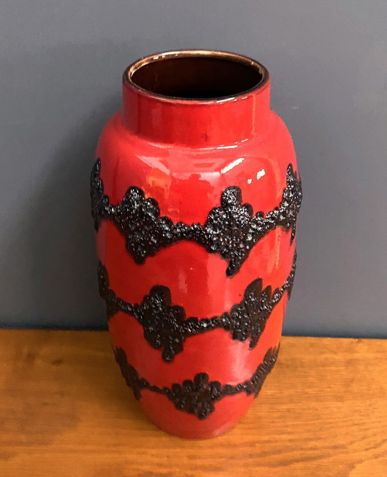 Image 1 of Vat Lava Vase By Scheurich Germany Model 553-38 Heartbeat