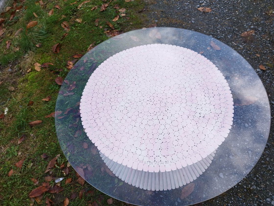 Image 1 of Table À Manger Ronde Rosée Bambou Gerbe  Mc Guire 