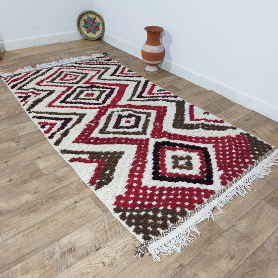 Image 1 of Tapis de laine berbère fait main en plusieurs couleurs