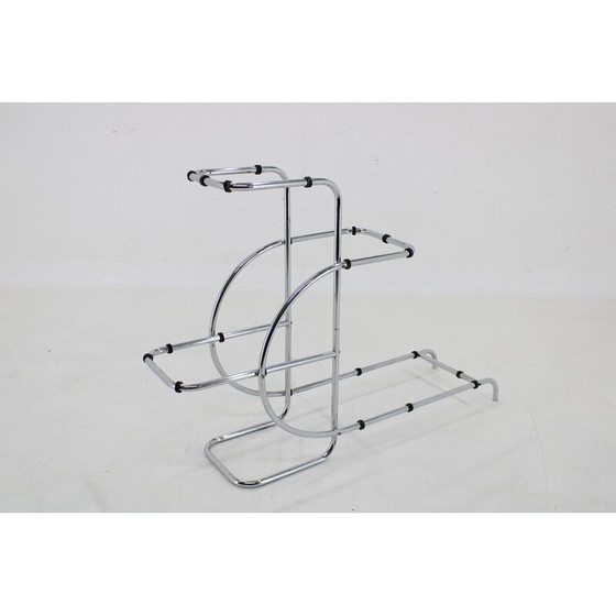 Image 1 of Meuble de rangement vintage Bauhaus en acier chromé et verre opaxy, Tchécoslovaquie 1930