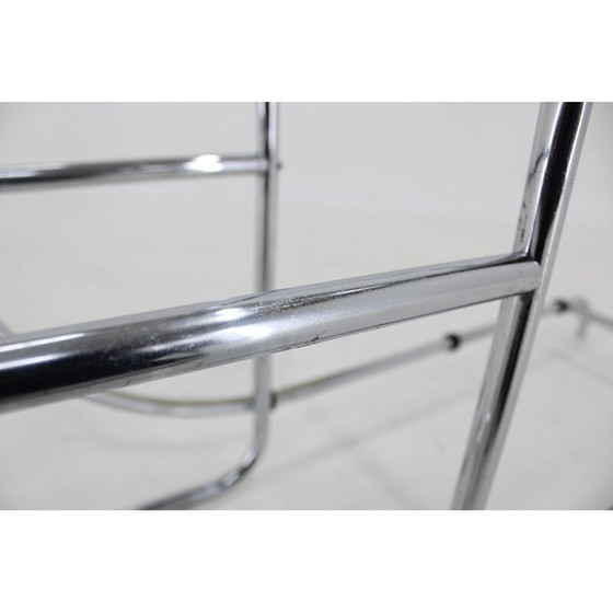 Image 1 of Meuble de rangement vintage Bauhaus en acier chromé et verre opaxy, Tchécoslovaquie 1930