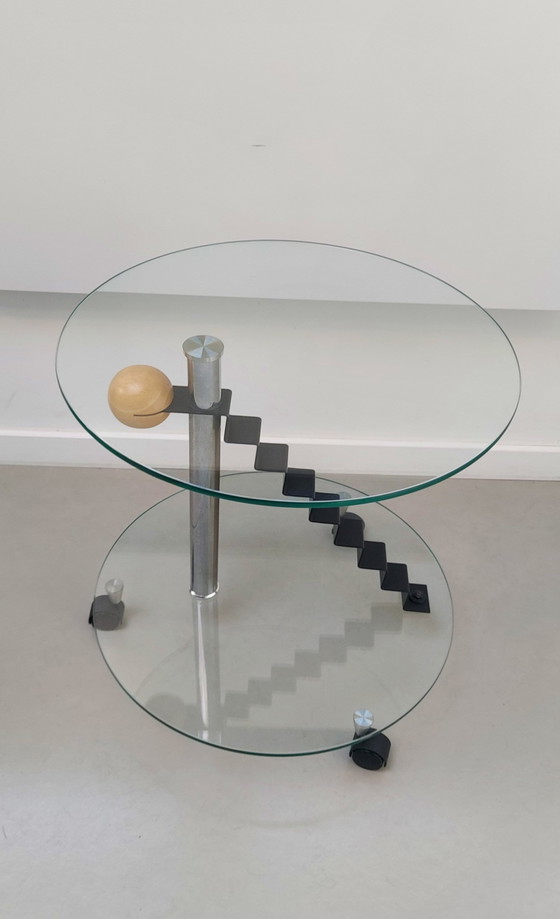 Image 1 of Table d'appoint postmoderne 1980