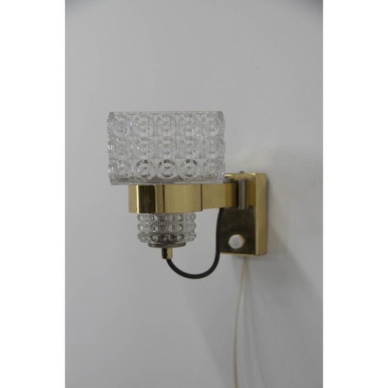 Image 1 of Paire d'appliques vintage à abat-jour en verre par Lidokov, Tchécoslovaquie 1970