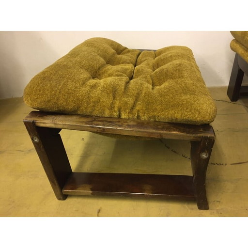 Fauteuil vintage avec repose-pieds, République tchèque, 1970