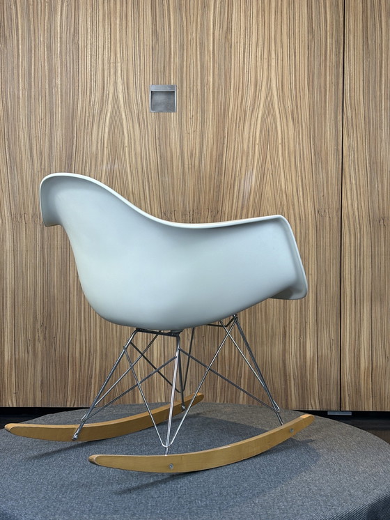 Image 1 of Vitra Eames Rar Chair