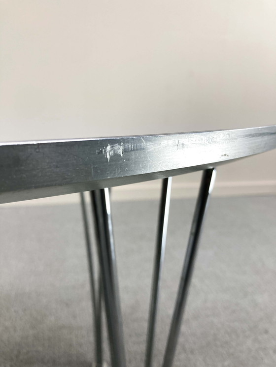 Image 1 of Table Fritz Hansen B613