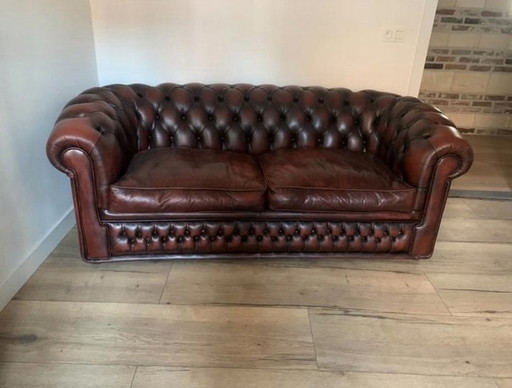 Canapé Chesterfield rouge