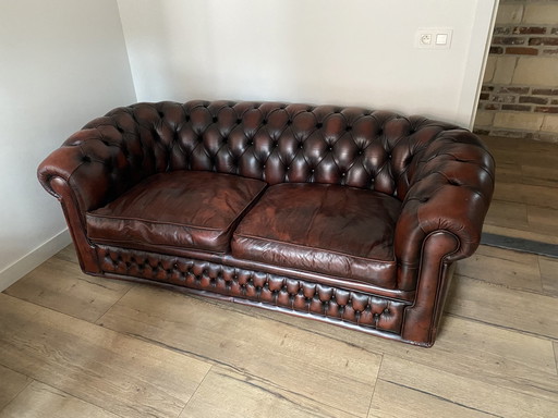 Canapé Chesterfield rouge