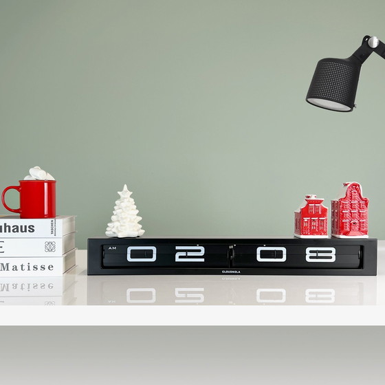 Image 1 of Cloudnola Timeline Am / Pm Flip Clock (Showmodel)