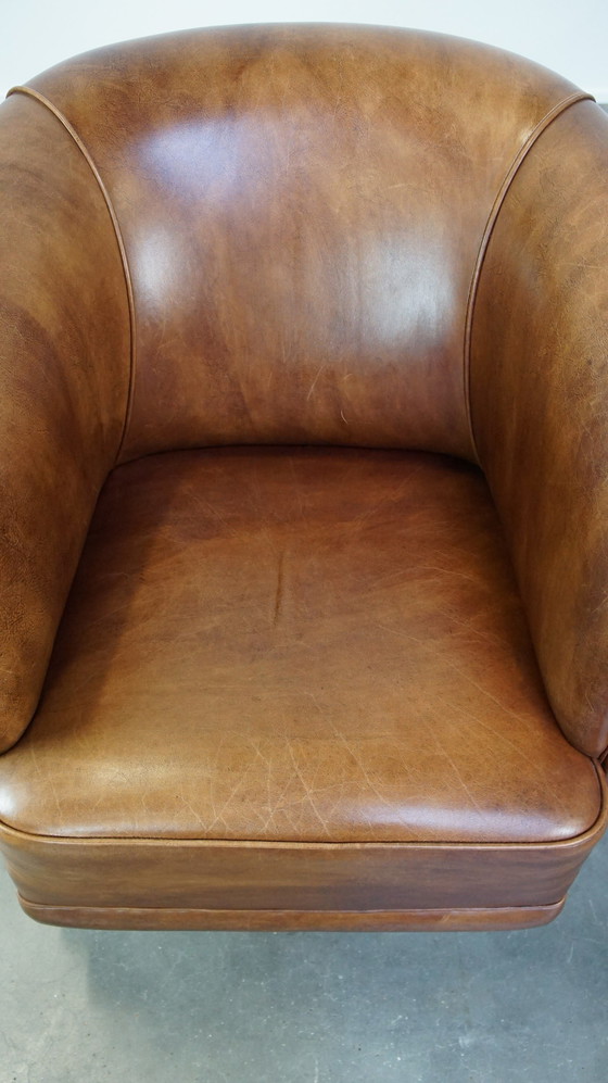 Image 1 of Fauteuil club en cuir de vachette