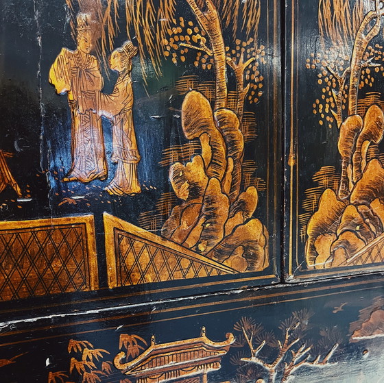 Image 1 of Cabinet de mariage chinois ancien