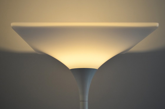 Image 1 of Lampadaire design vintage avec abat-jour carré en acrylique