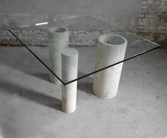 Image 1 of Massimo Vignelli Pour Casigliani, Table À Manger En Verre Et Travertin, 1980