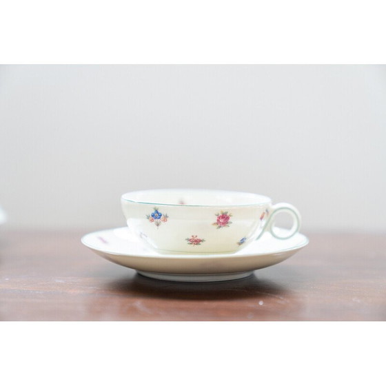 Image 1 of Ensemble de 5 tasses en ivoire de Bohème, Allemagne 1930