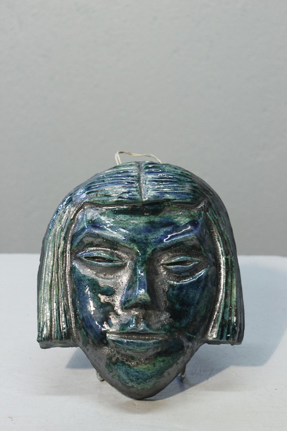 Image 1 of Masque Céramique Visage Féminin Émail Turquoise Signature Accolay