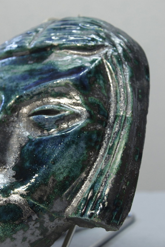 Image 1 of Masque Céramique Visage Féminin Émail Turquoise Signature Accolay