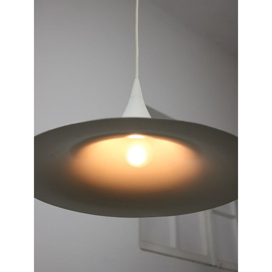 Image 1 of Lampe suspendue vintage à trompette blanche par Claus Bonderup et Torsten Thorup, Danemark