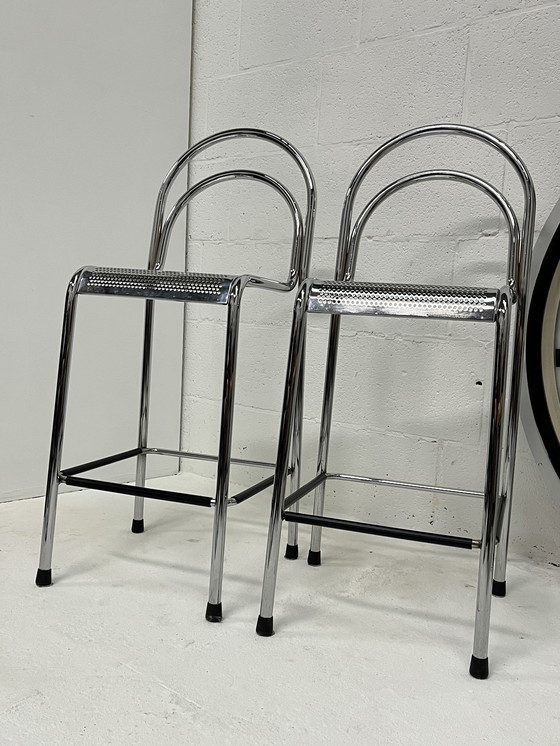 Image 1 of Ensemble de 2 tabourets de bar chromés