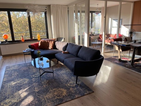 Image 1 of Leolux Rego Sofa And Loose Cushion