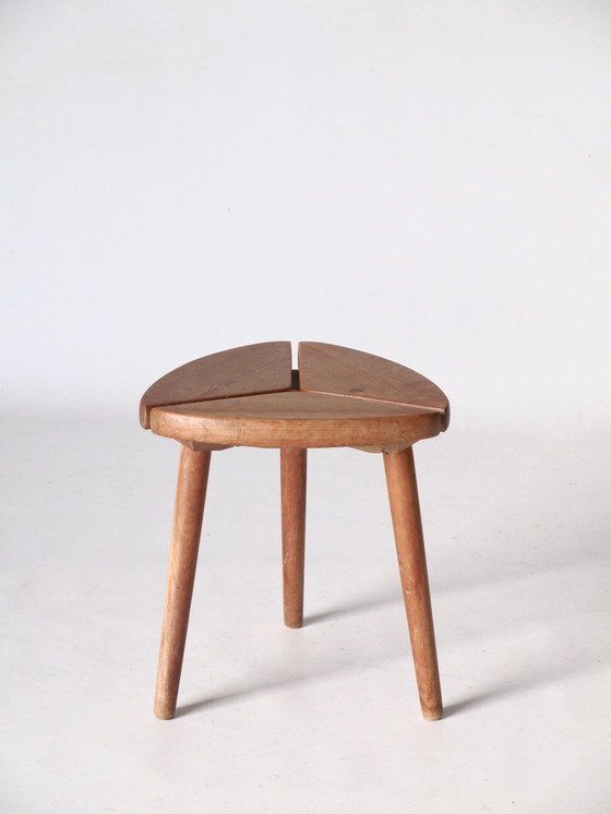 Image 1 of Tabouret scandinave vintage tripode en pin et hêtre