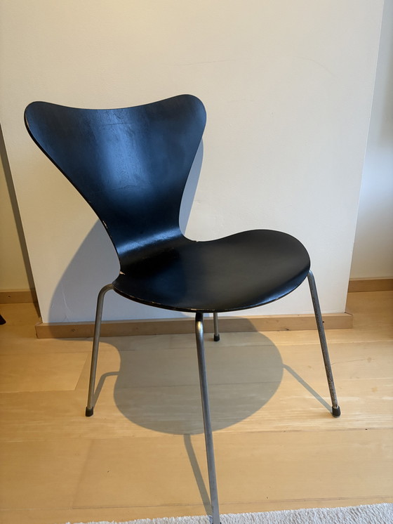 Image 1 of Arne Jacobsen Series 7 Butterfly Chair