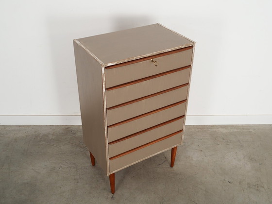 Image 1 of Commode en teck, Design danois, 1960S, Production : Danemark