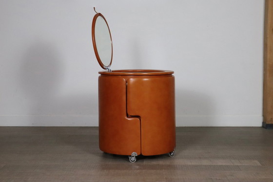 Image 1 of Meuble-lavabo Dilly Dally en cognac par Luigi Massoni pour Poltrona Frau, Italie 1968