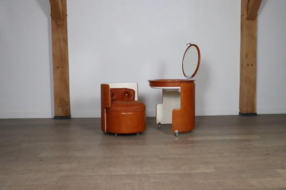 Image 1 of Meuble-lavabo Dilly Dally en cognac par Luigi Massoni pour Poltrona Frau, Italie 1968