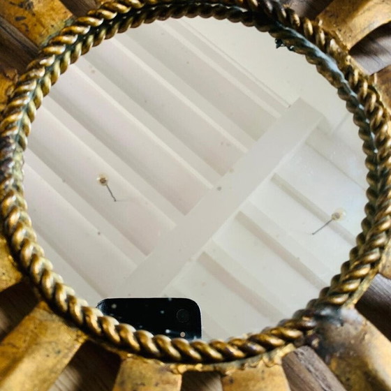 Image 1 of Miroir solaire vintage en métal doré