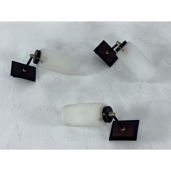 Image 1 of Ensemble de 3 lampes murales vintage en verre, laiton, laque et bois, Italie 1950